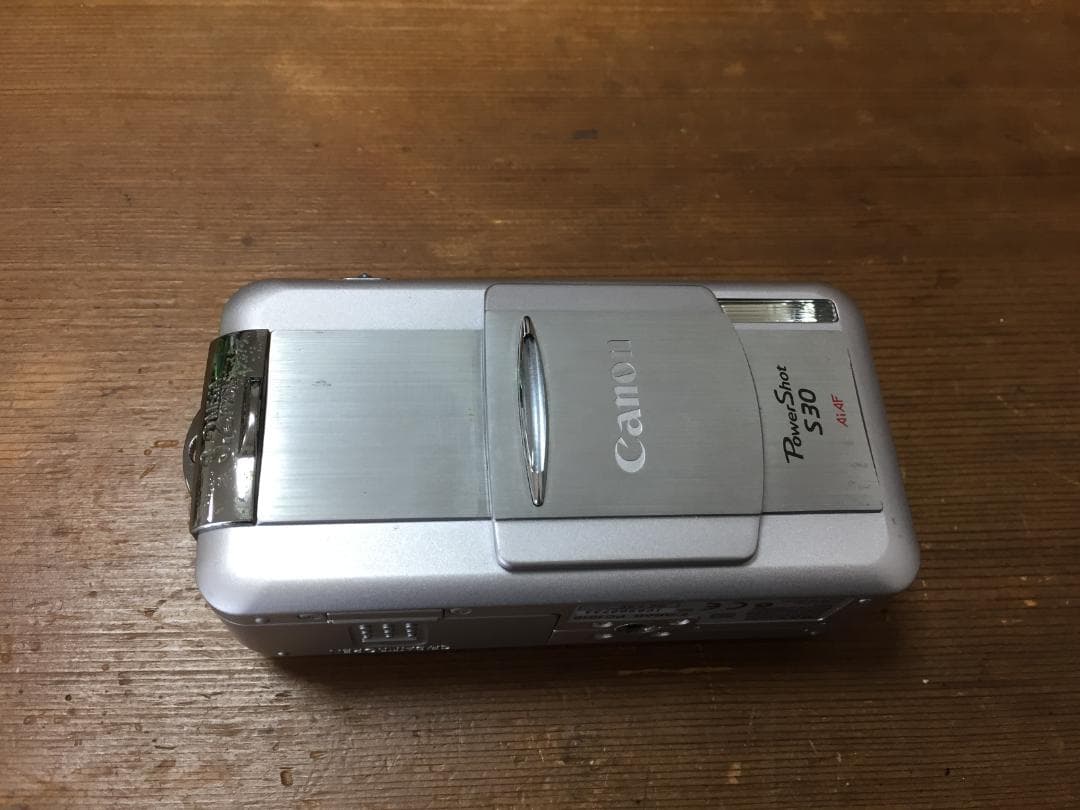良品 撮影画像あり　Canon　PowerShot S30　付属品あり　液晶綺麗