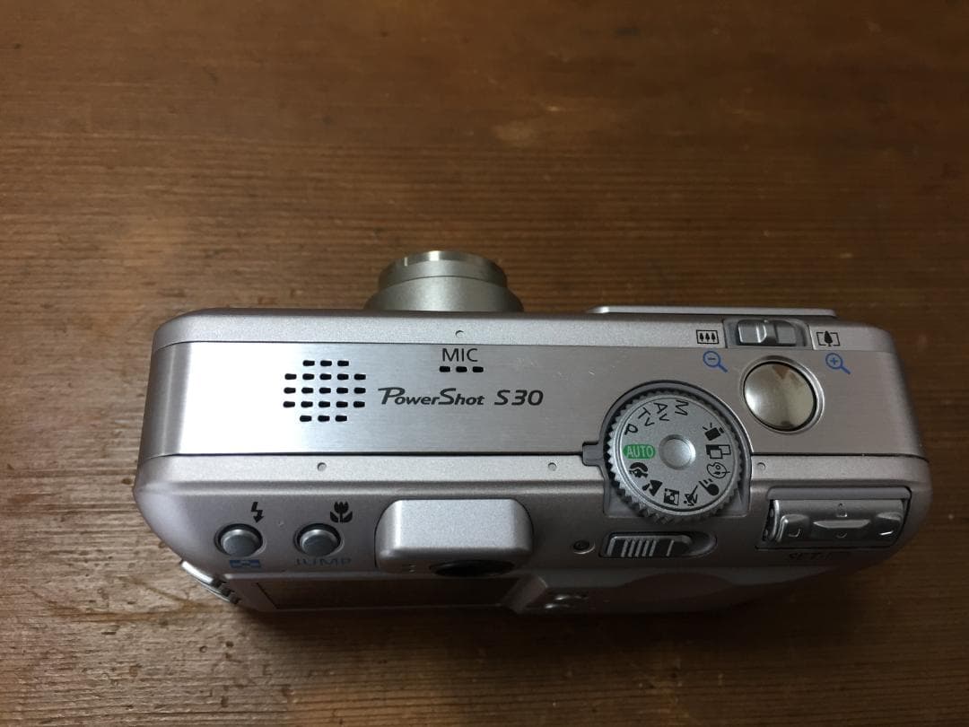 良品 撮影画像あり　Canon　PowerShot S30　付属品あり　液晶綺麗