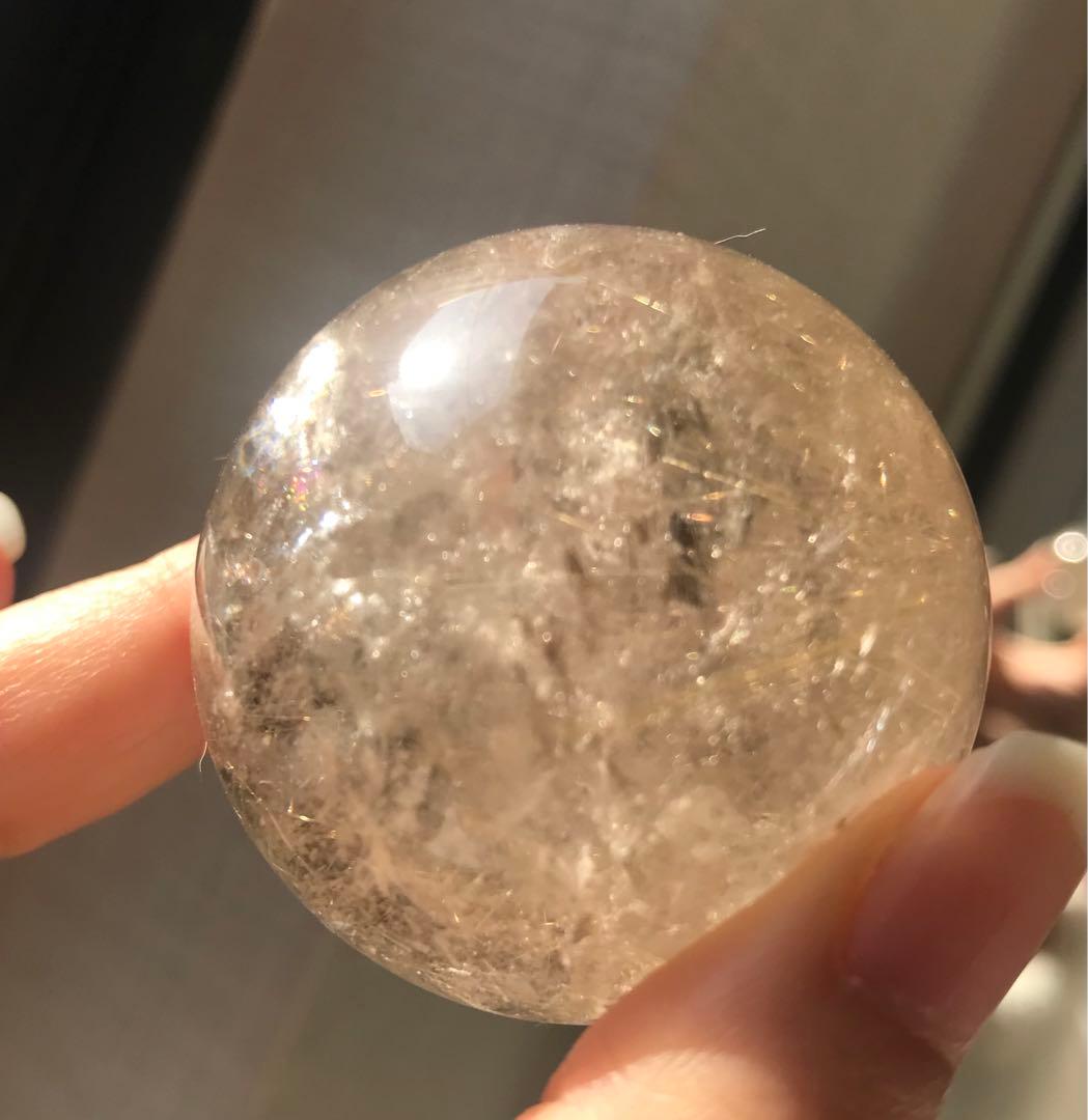 ☘️超レア❤︎虹入り❤︎黄金の輝き　ゴールドルチルクォーツ 丸玉　天然石