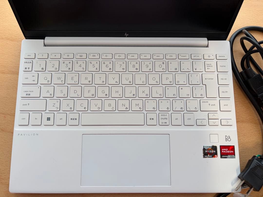 【極美品】HP Pavilion Aero 13-be ホワイト 13.3型