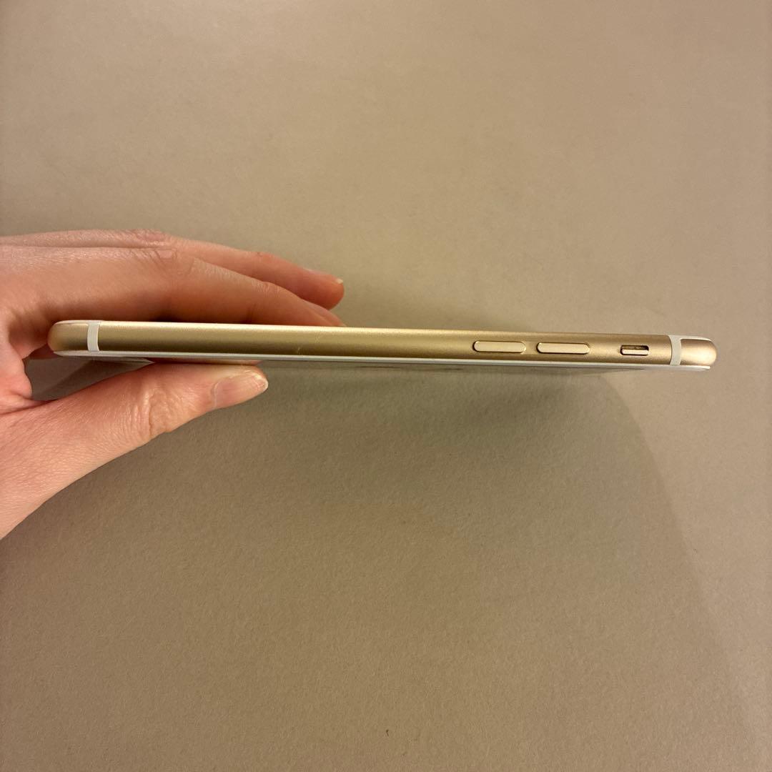 Apple iPhone6s ゴールド