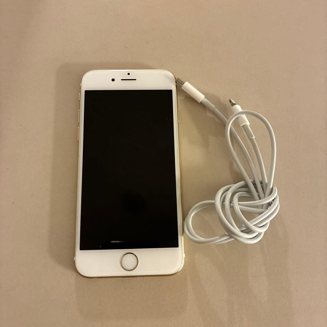 Apple iPhone6s ゴールド