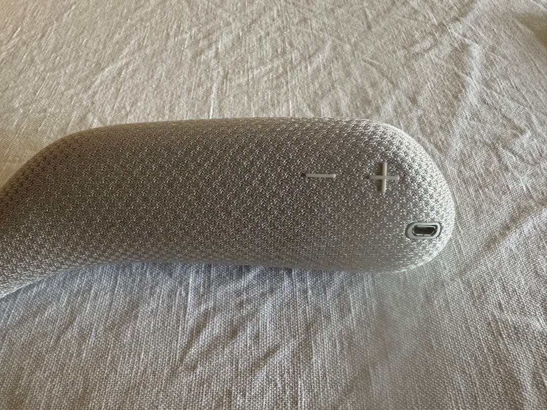 SONY ソニー　TV用ヘッドホン　ウェアラブルネックスピーカー SRSWS1