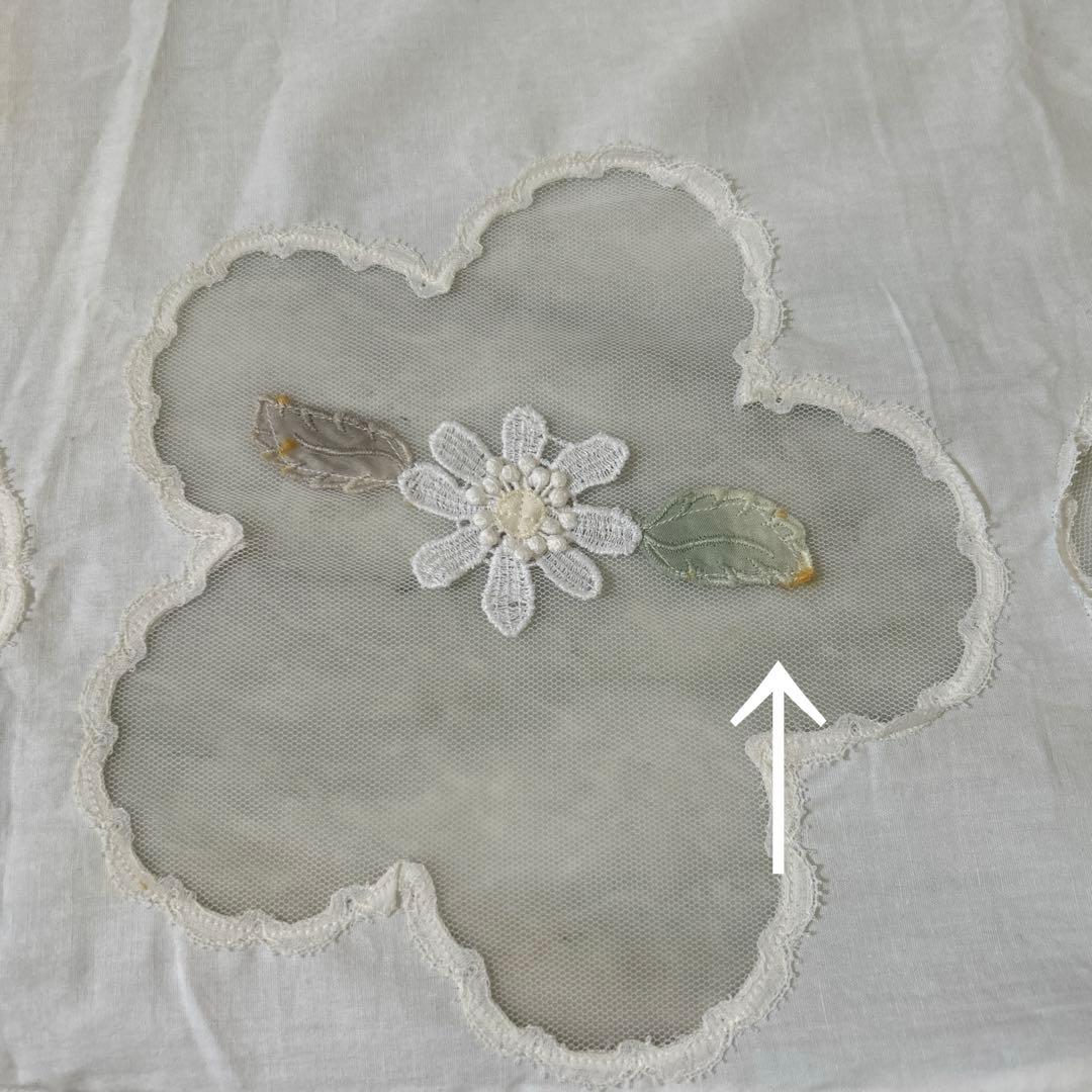 さえら レースお花モチーフ付きヴィンテージ チュールエプロン