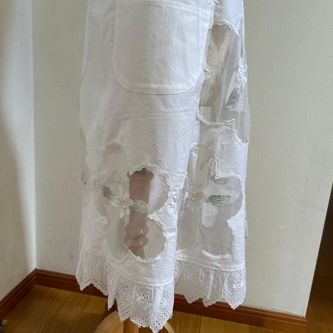 さえら レースお花モチーフ付きヴィンテージ チュールエプロン