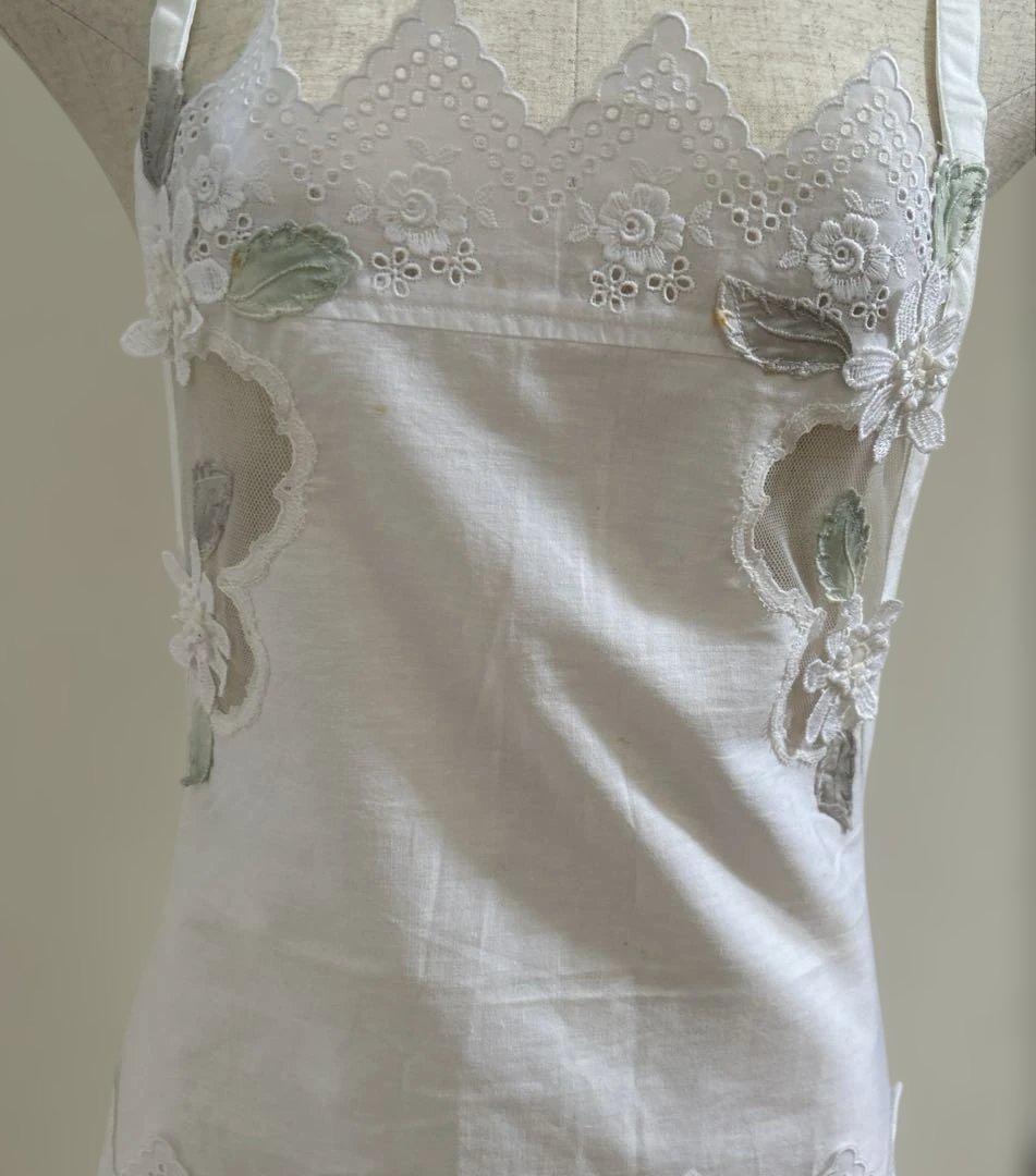 さえら レースお花モチーフ付きヴィンテージ チュールエプロン