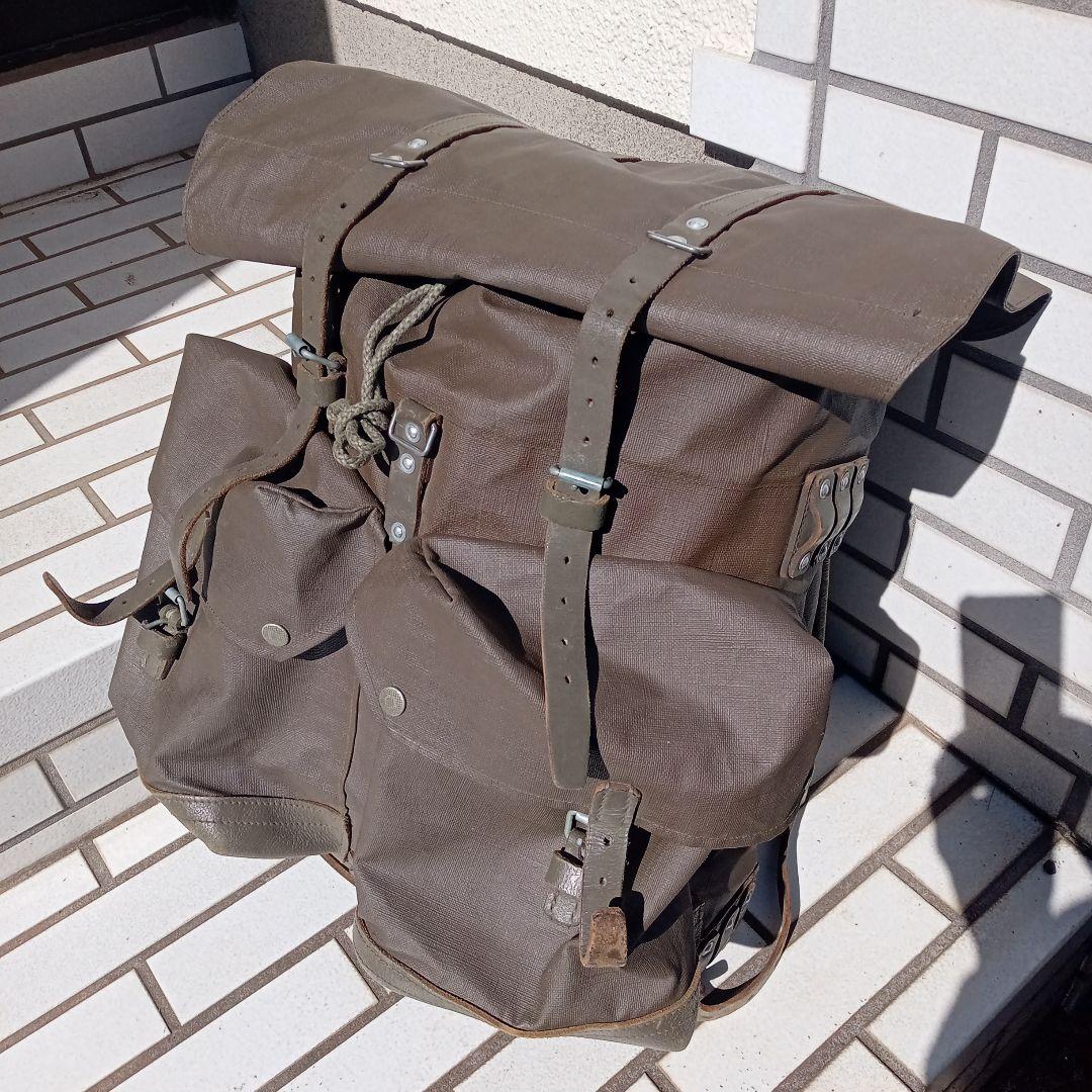 スイス軍　山岳部隊用　大型バックパック　１９７７年製ビンテージ　状態良品！