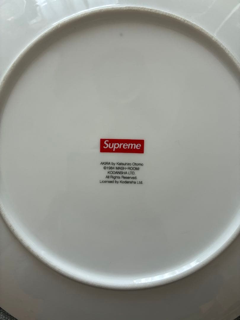 Supreme 漫画キャラクター プレート　アキラ　AKIRA