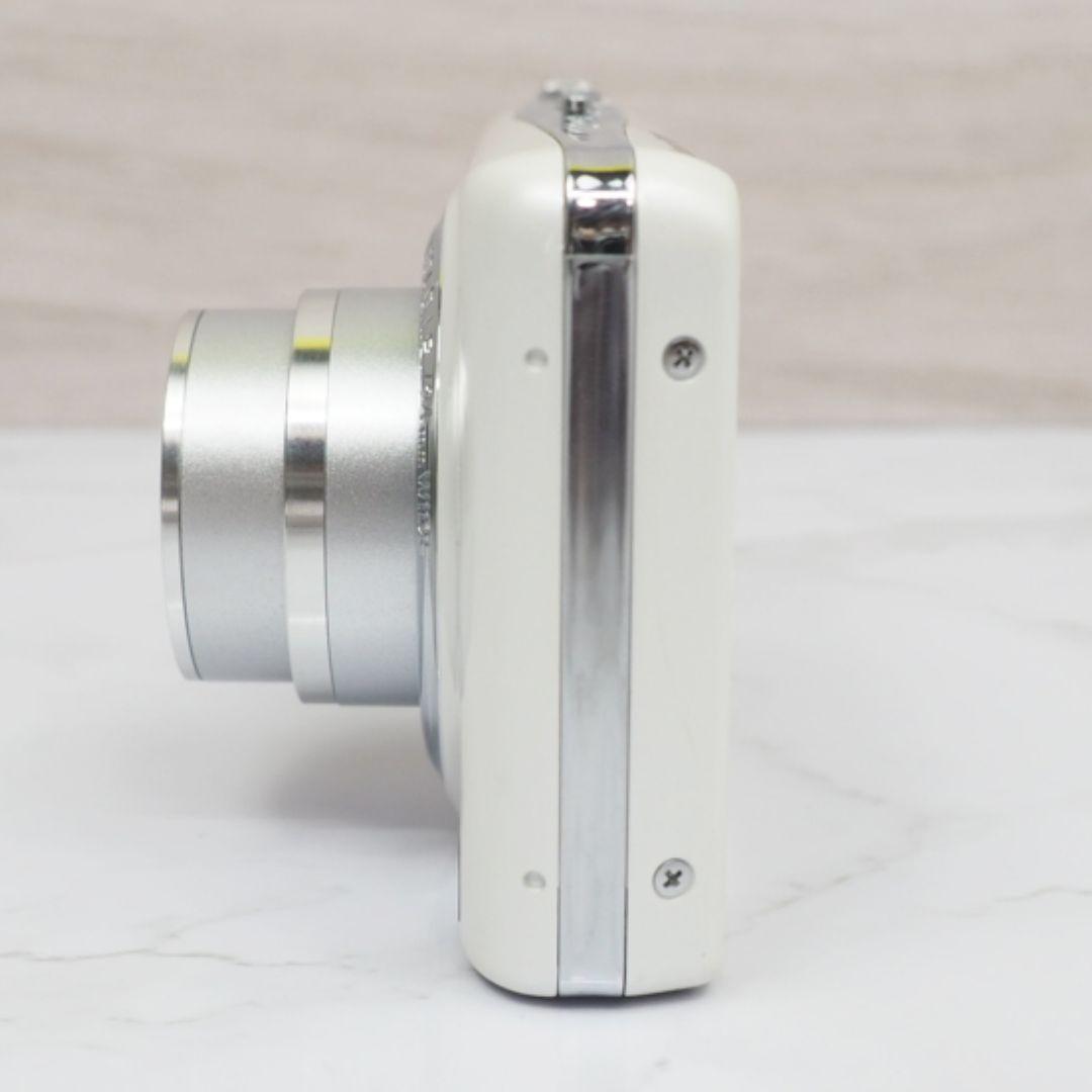 ✨️LUMIX DMC-FX77 動作確認済 コンデジ オールド リリーホワイト
