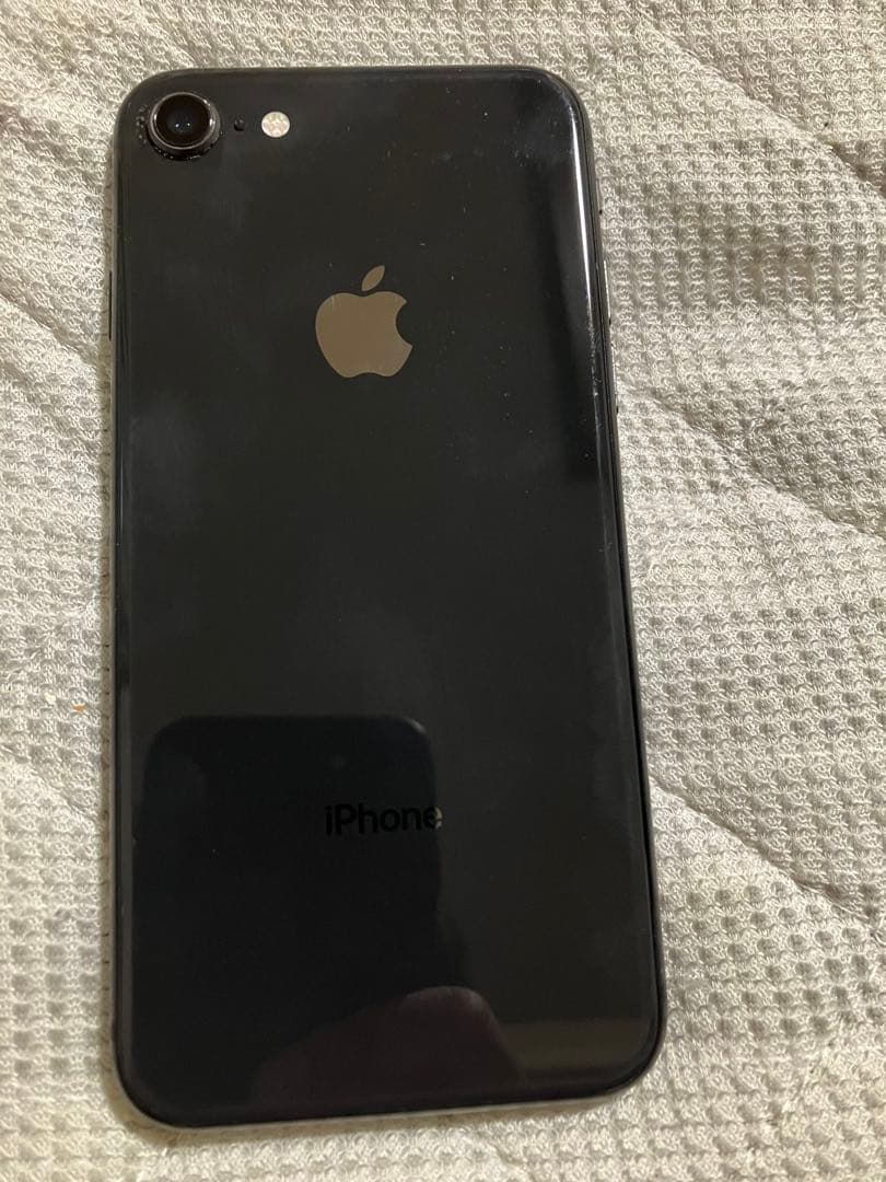 ま*る様 iPhone8 64GB ジャンク simフリー