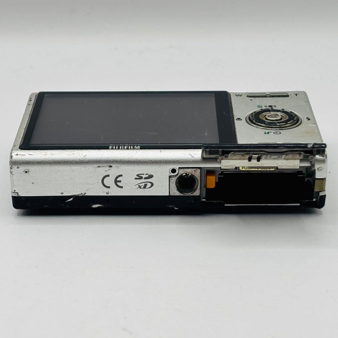 動作確認済み　FUJIFILM FinePix Z100fd デジカメ