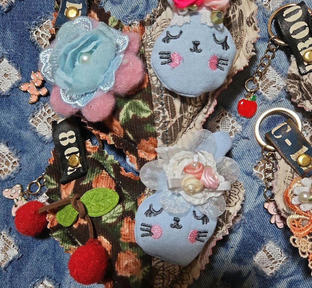 いちごパフェ☆様✨専用ハンドメイドぷっくりハートうさぎホルダー