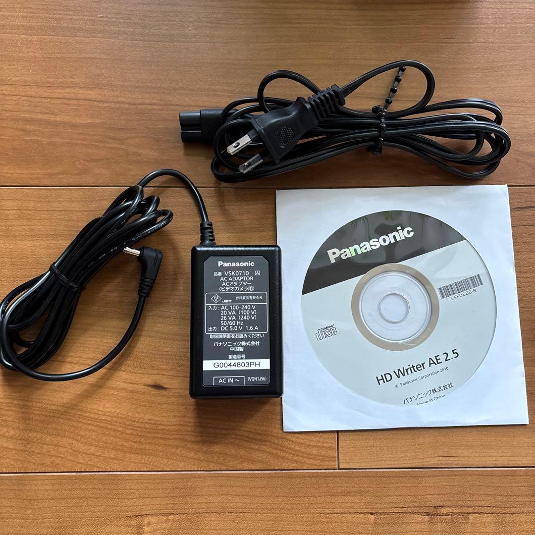 Panasonic HDC-TM35 32GB ビデオカメラ