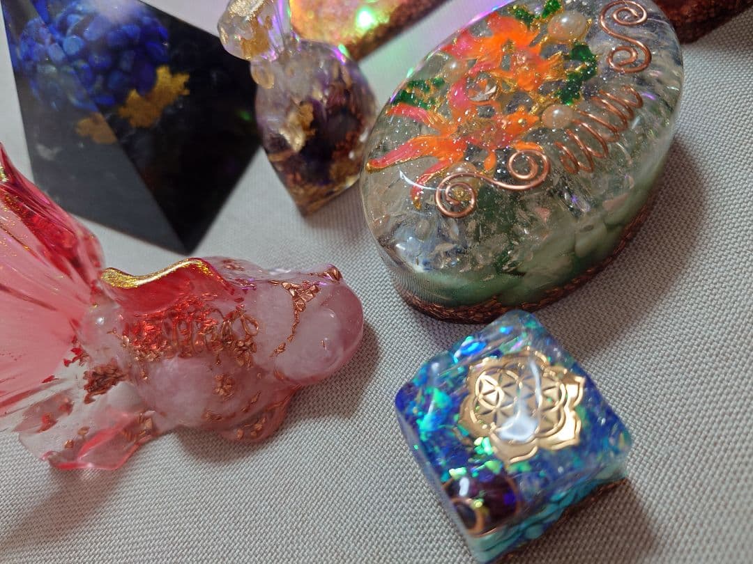 オルゴナイト ルームランプ 金魚 ピラミッド セット