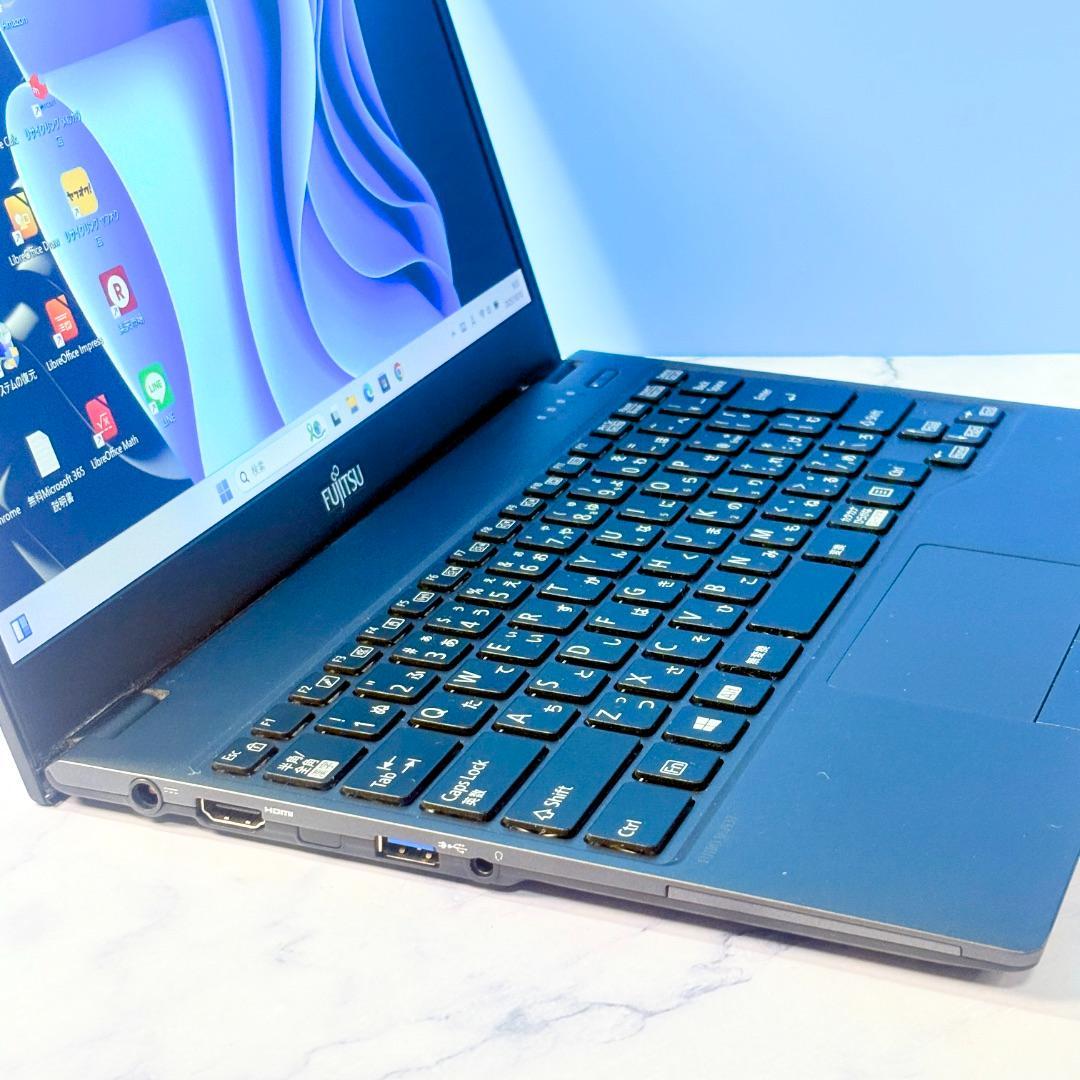 超薄型軽量☆メモリ8GB・SSDで快速◆指紋認証◆Win11☆ノートパソコン