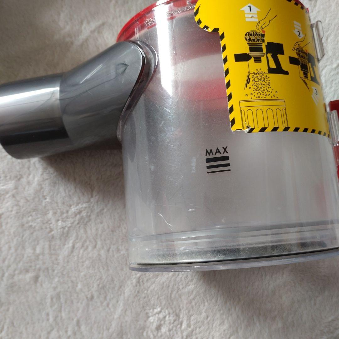 Dyson V8スリム　スティッククリーナー本体 各種アタッチメント付き