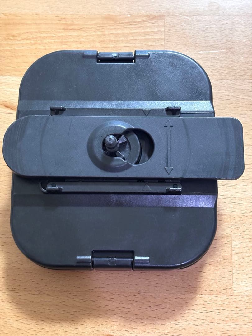 シャープ　ヘルシオ　ホットクック　KN-HW24E-W 2.4L