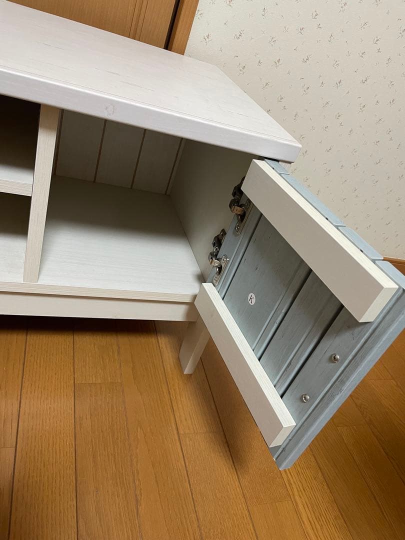 本日限定値下げ！　テレビ台　オシャレ　ニトリ　収納　棚　ブルー