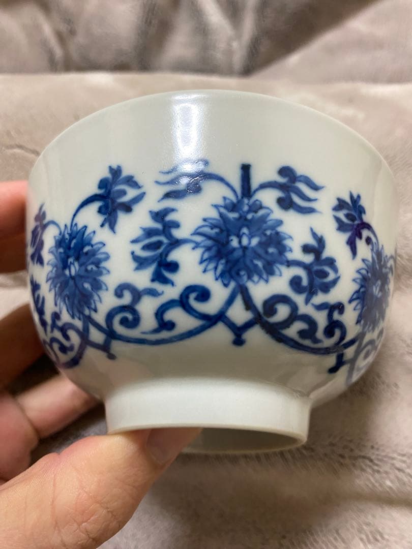清朝時代　青い花柄の陶磁器茶碗本物　骨董品
