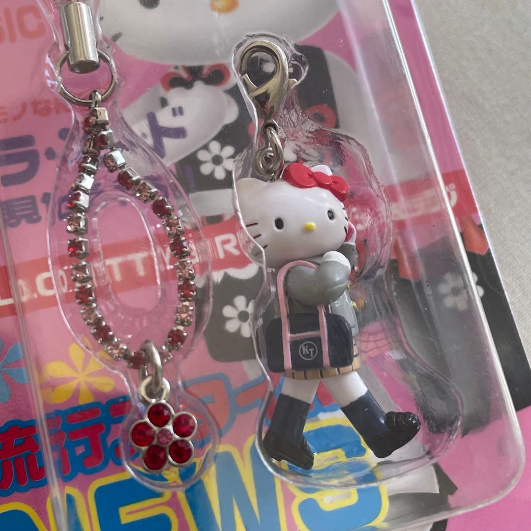 GIRLS！ ハローキティ ラインストーンストラップ 2003年　セーラー服