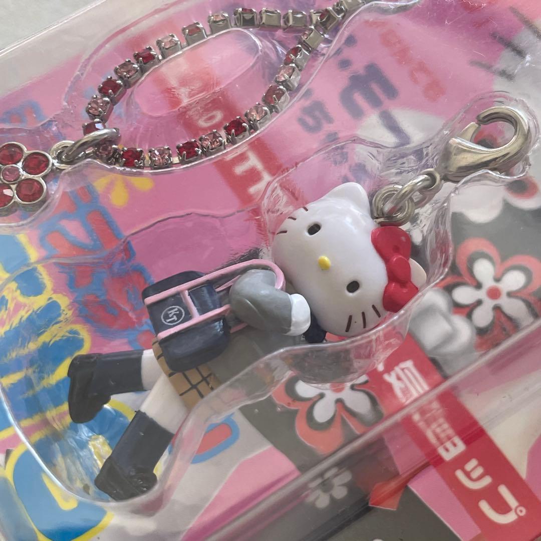 GIRLS！ ハローキティ ラインストーンストラップ 2003年　セーラー服