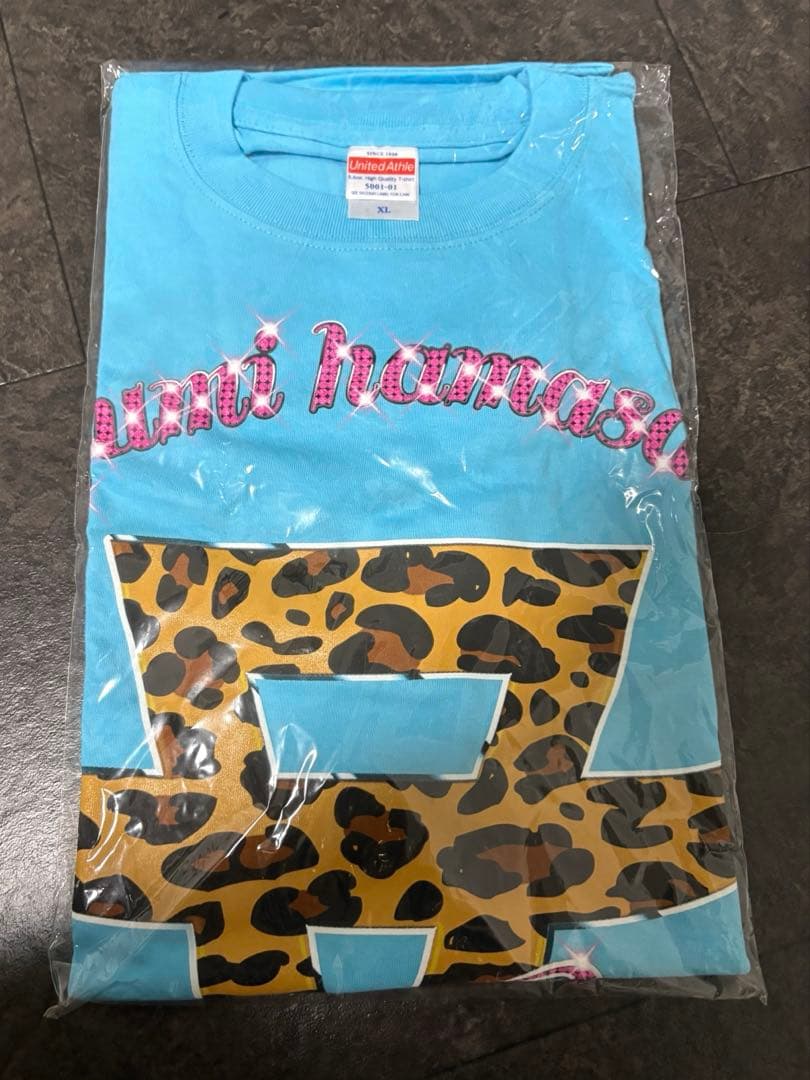 浜崎あゆみ　ツアー　Tシャツ　グッズ