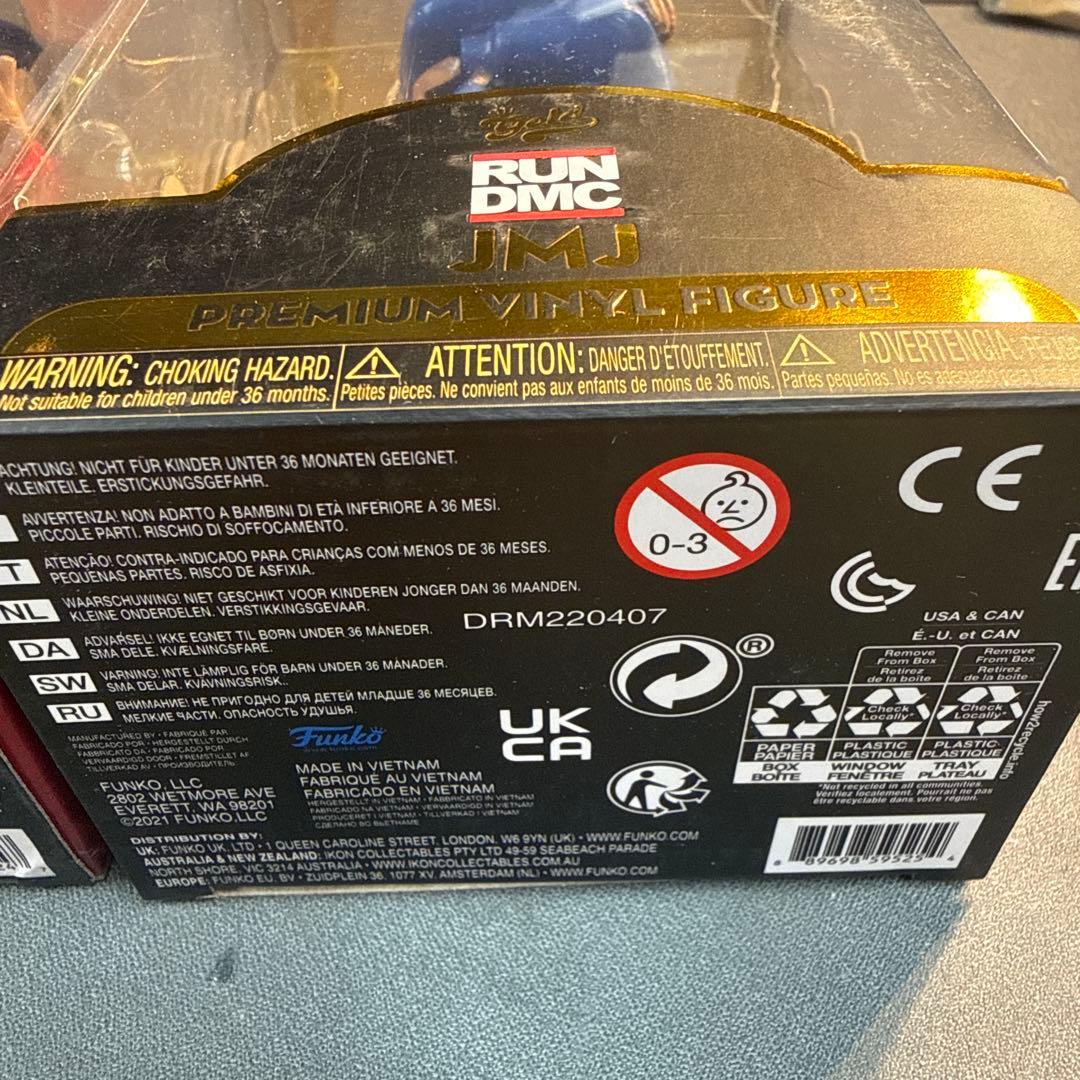【正規品 未開封】RUN DMC ファンコ Gold Premium 3体セット