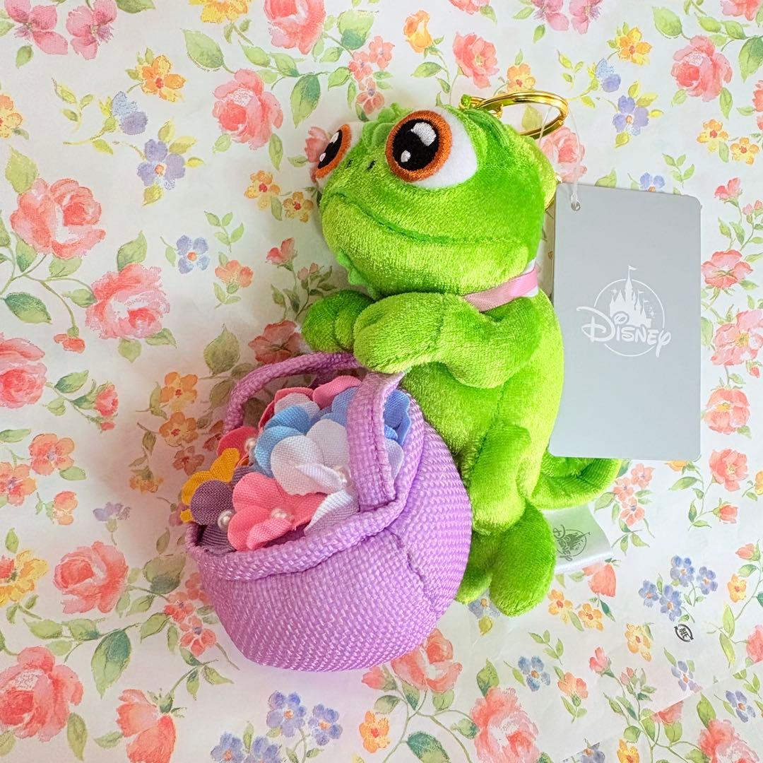 ディズニーストア パスカル ぬいぐるみキーチェーン　ウエディング