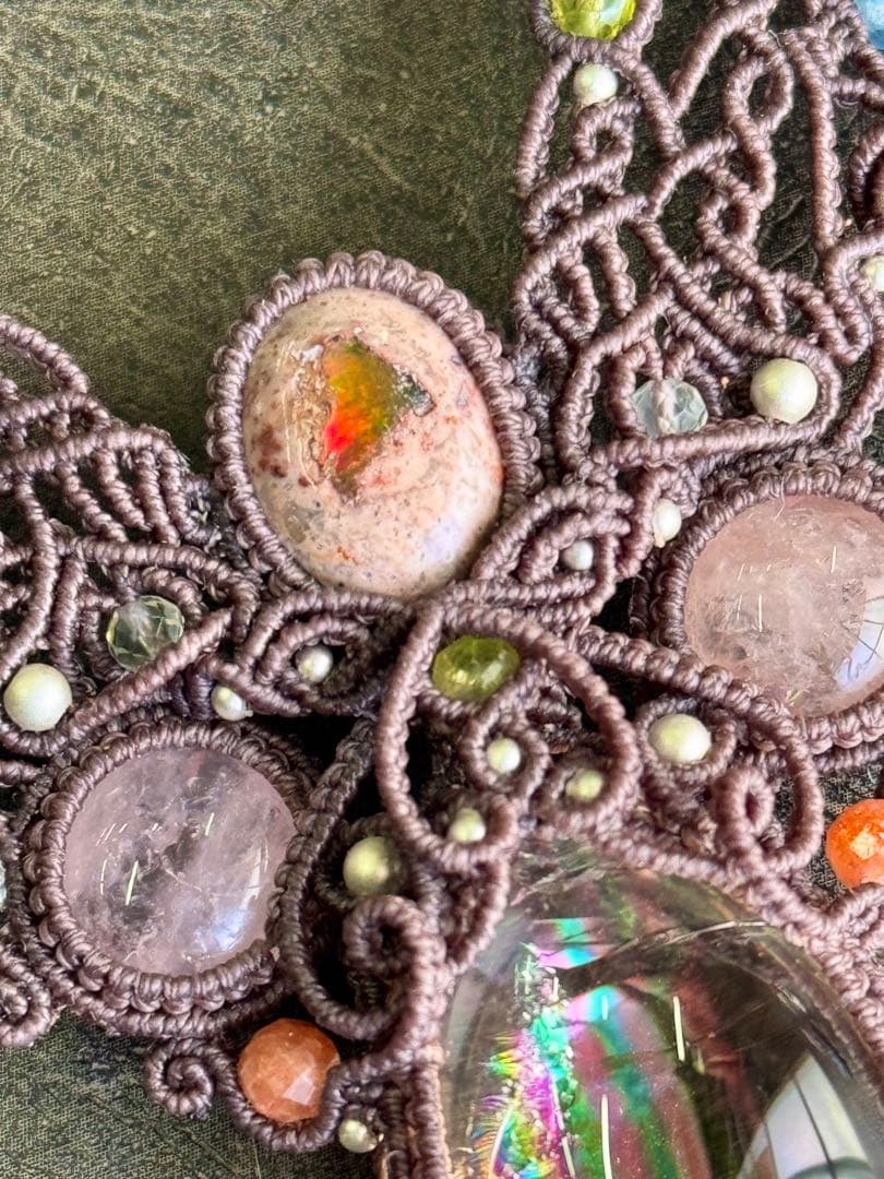 アイリスクォーツ＆♡カンテラオパール＆モルガナイトのマクラメ編みネックレス♡