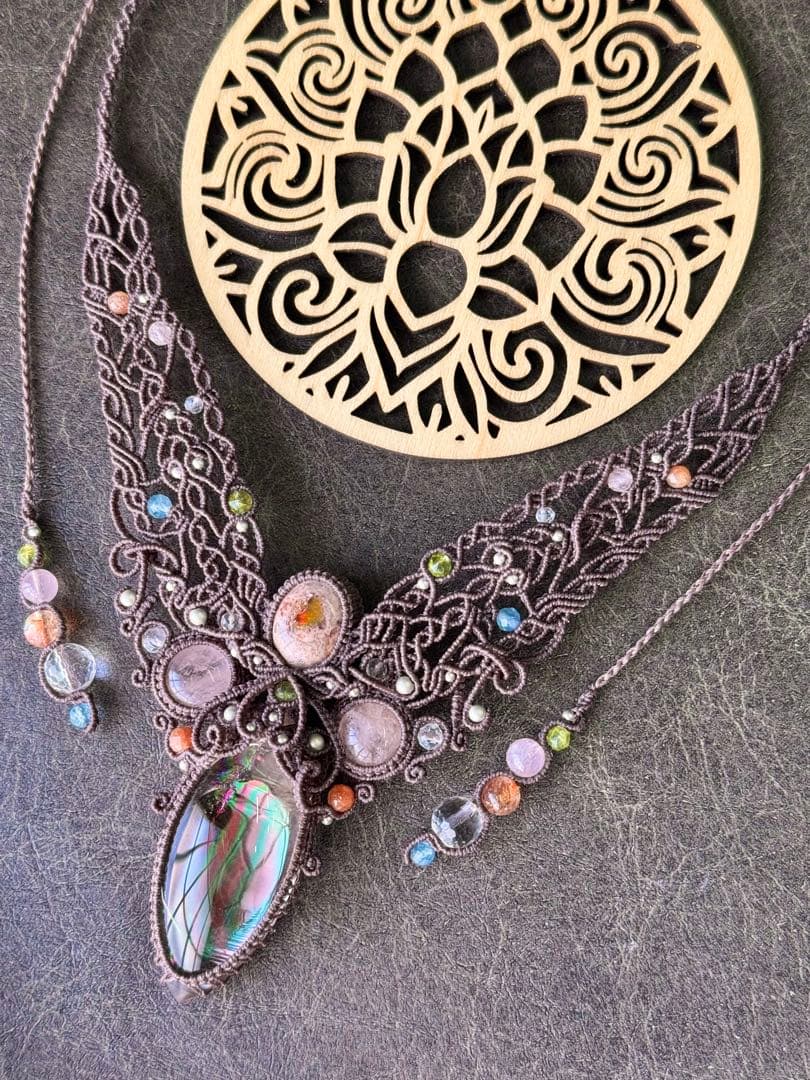 アイリスクォーツ＆♡カンテラオパール＆モルガナイトのマクラメ編みネックレス♡