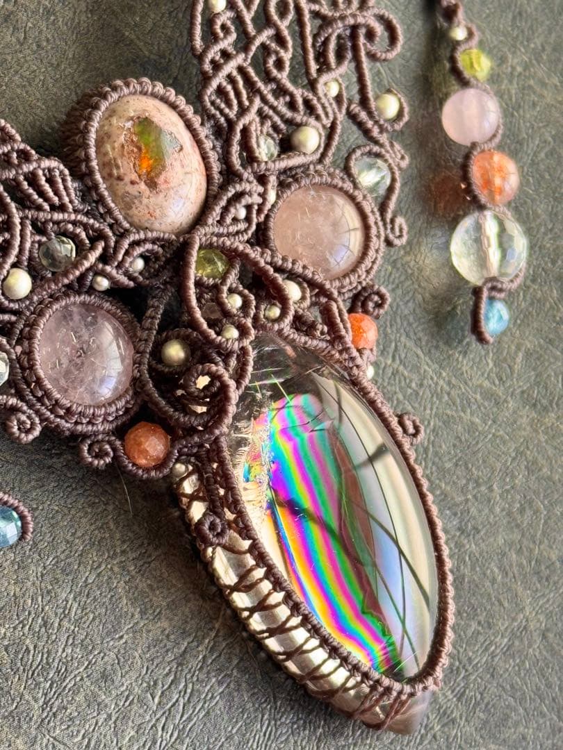 アイリスクォーツ＆♡カンテラオパール＆モルガナイトのマクラメ編みネックレス♡