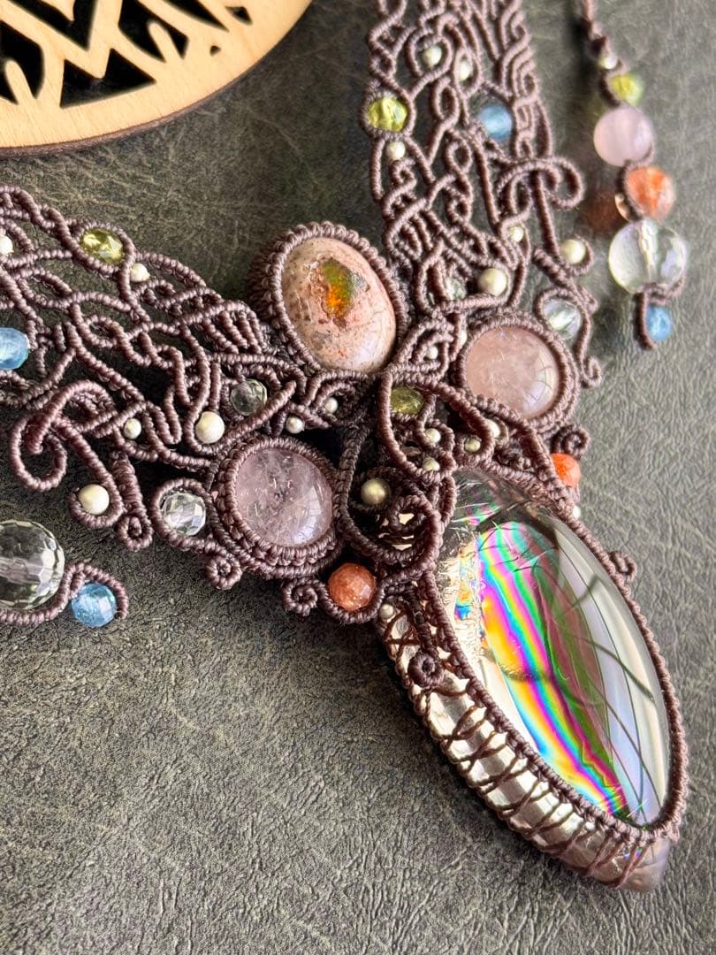 アイリスクォーツ＆♡カンテラオパール＆モルガナイトのマクラメ編みネックレス♡