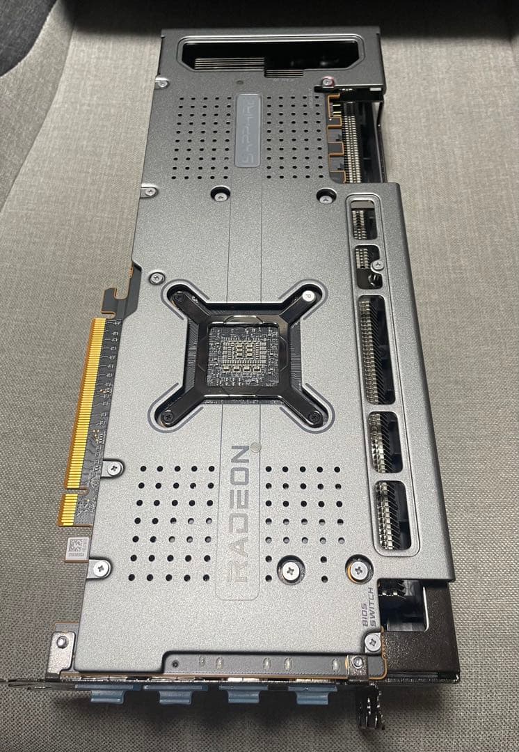 RADEON SAPPHIRE NITRO＋ RX7800XT 16GB