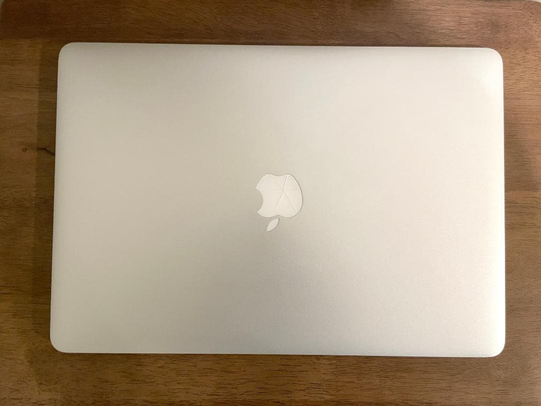 MacBook Pro 15\"　2015　i7　16GB　251GB