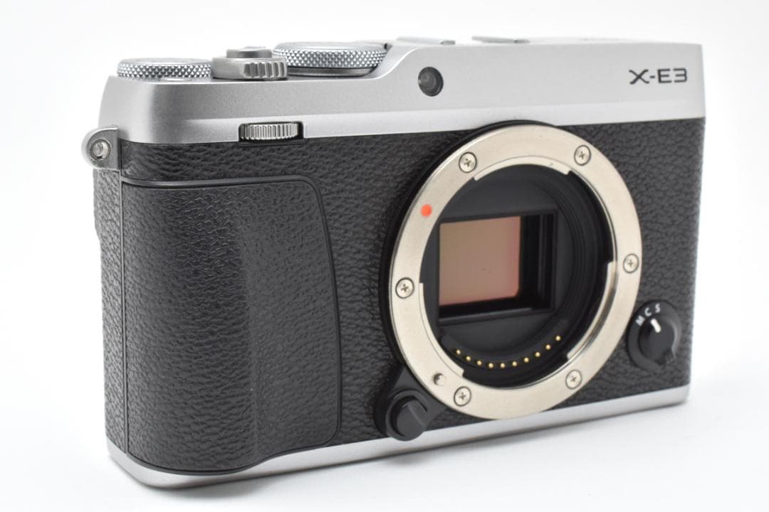 ★極美品★フジフイルム FUJIFILM X-E3 シルバー #1751