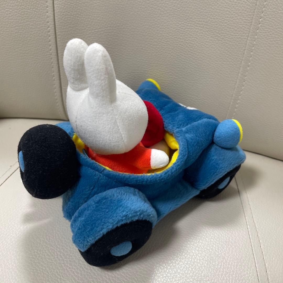 ミッフィー　カー　車　ぬいぐるみ　希少品