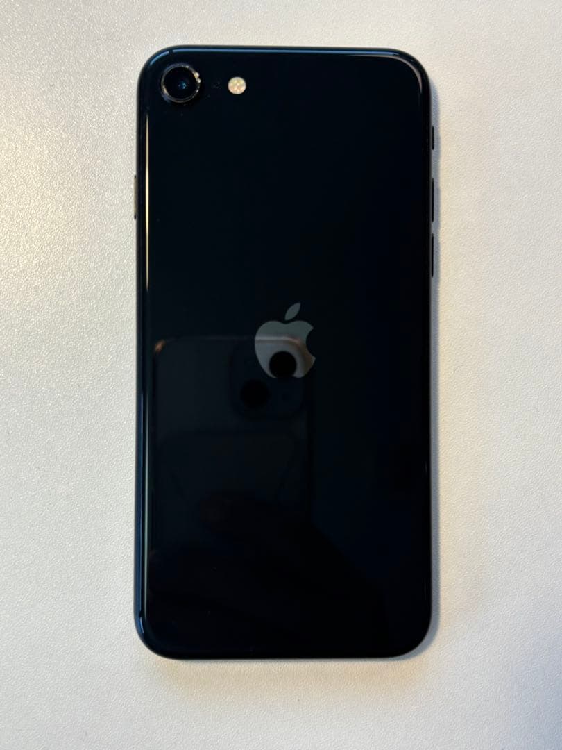 【美品】Apple iPhone SE (第2世代) 128GB ブラック