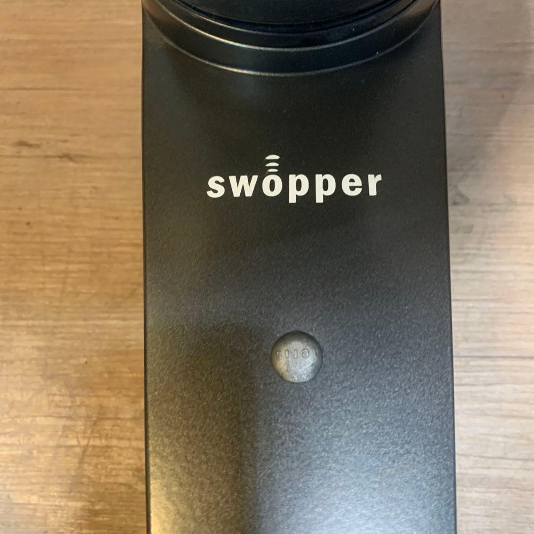 H694\" aeris swopper エルゴノミクスチェア HLSW01 赤