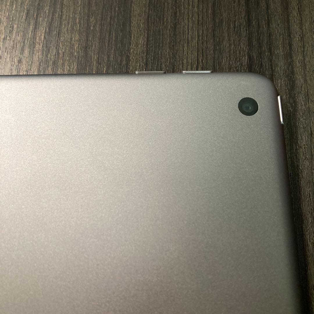 iPad6 第6世代 32GB WiFiモデル