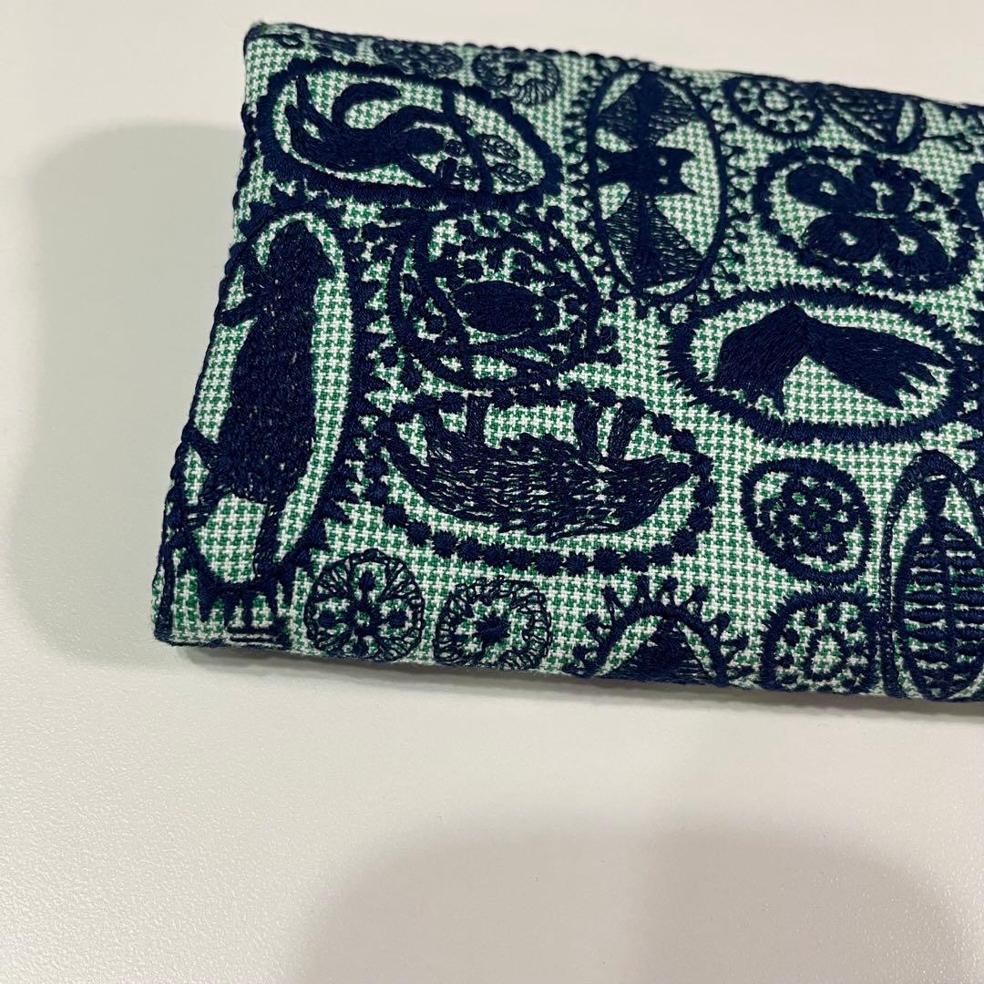 【一点物】ミナペルホネン　（ジャングルレリーフ）マルチケース　長財布