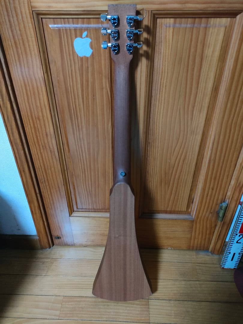 ギター Martin Backpacker