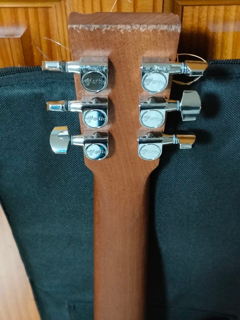 ギター Martin Backpacker