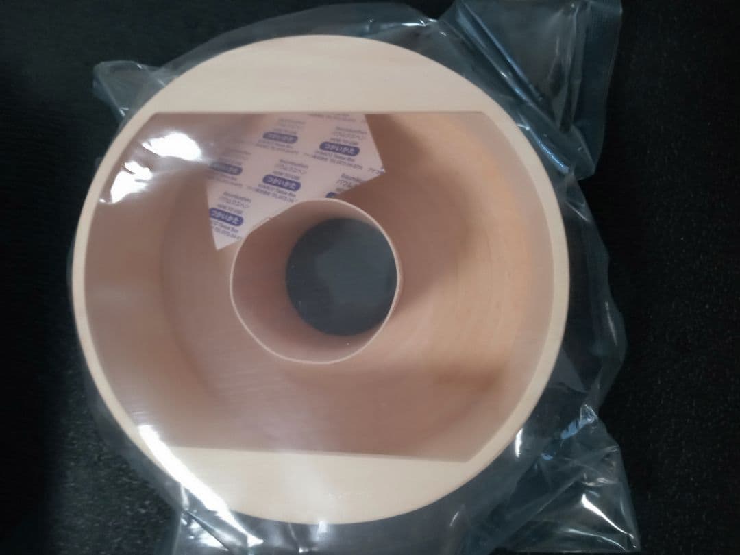 未使用品BUNACO 木製ティッシュボックス　食べられないバームクーヘン