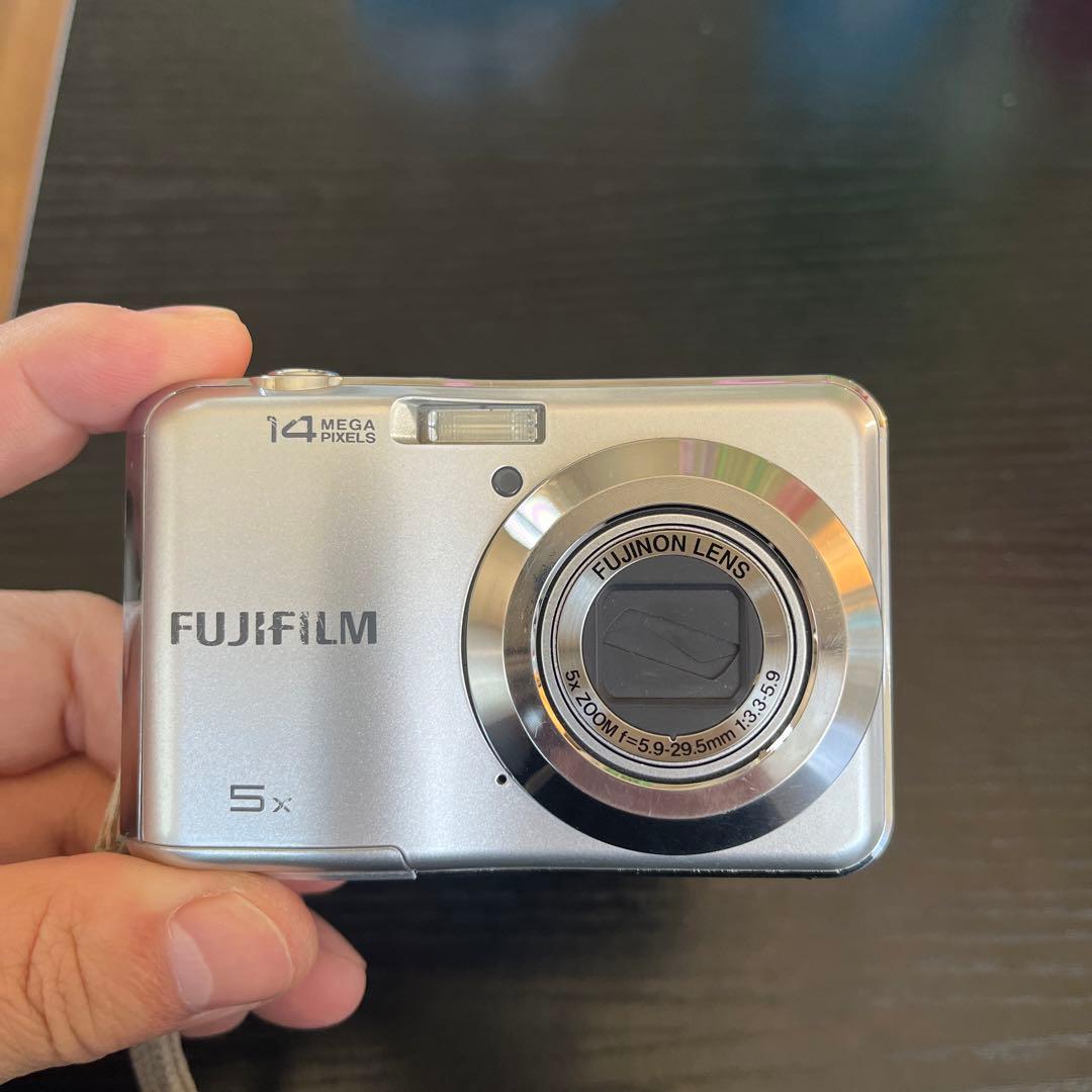 デジタルカメラ FUJIFILM FinePix AX300