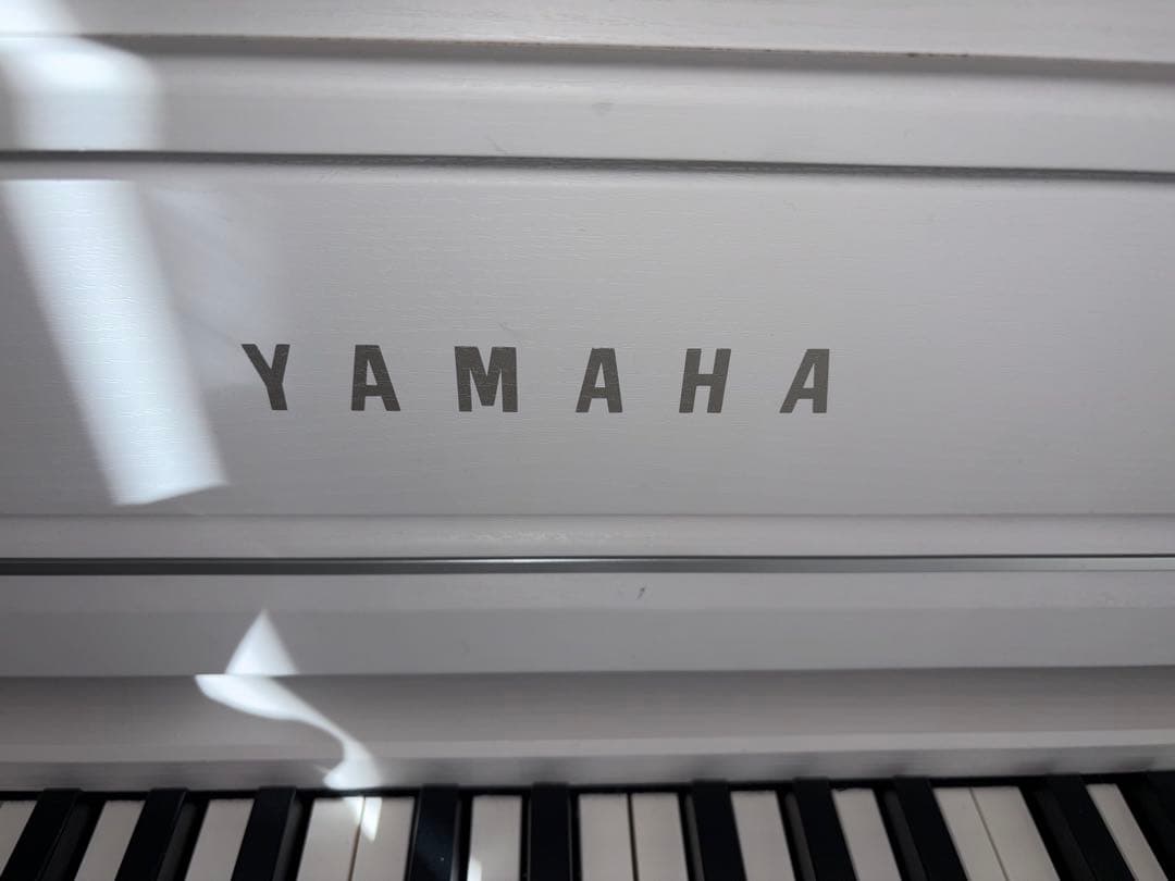 【送料込2019年製】YAMAHA 電子ピアノ SCLP-6450WH 木製鍵盤