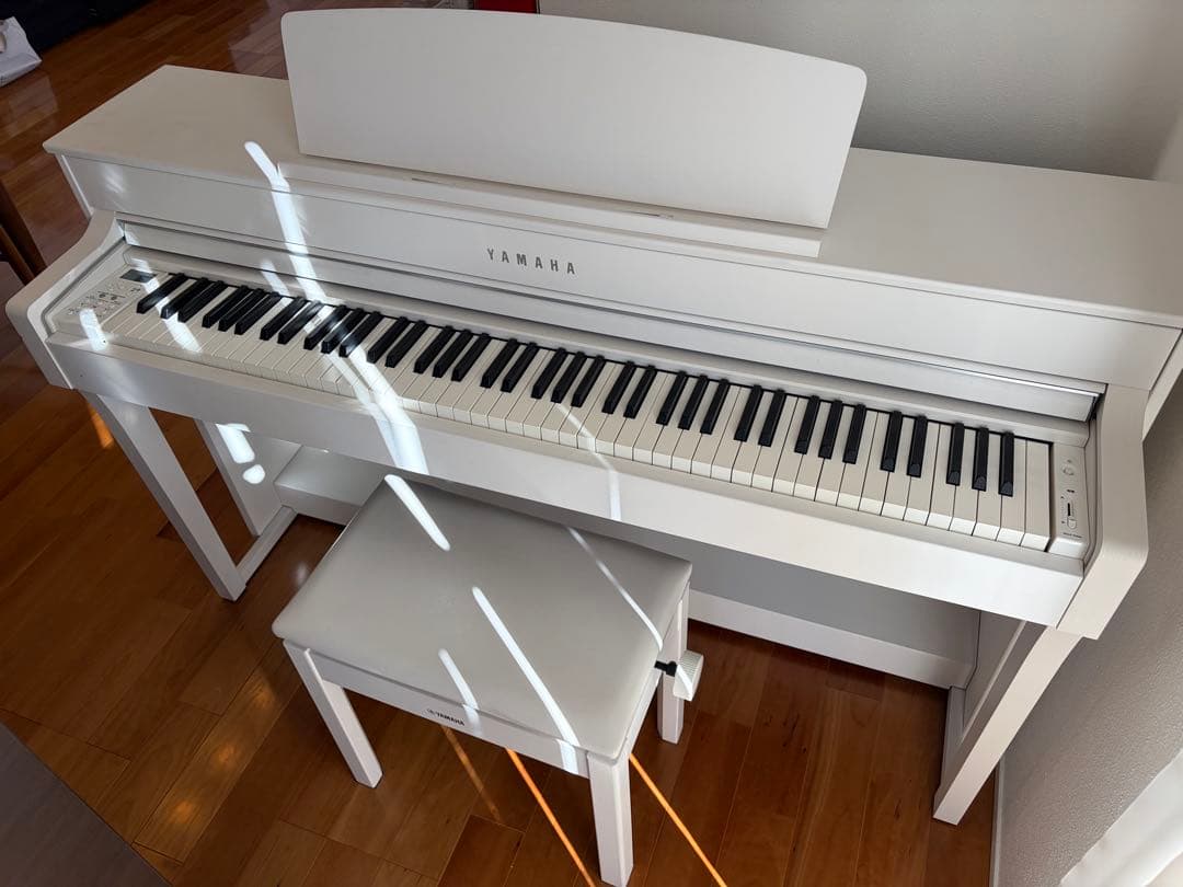 【送料込2019年製】YAMAHA 電子ピアノ SCLP-6450WH 木製鍵盤