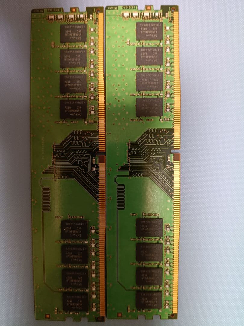 プ*っ様 ​SK hynix DDR4-2666 8GB×2枚セット (計16G