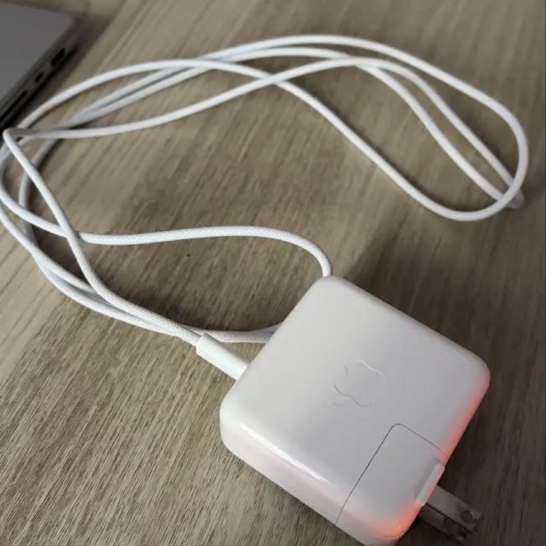 【値下げ不可】Apple MacBook Pro 2025チップM4 +マウス