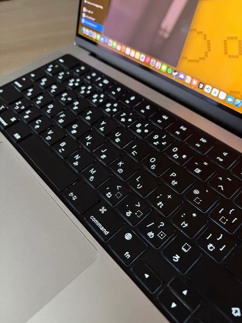 【値下げ不可】Apple MacBook Pro 2025チップM4 +マウス