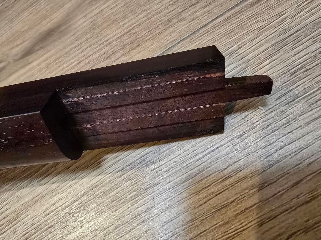 メンテナンス済み　すぐ弾けます！紅木の三味線本体　中棹約2.7センチ　東さわり